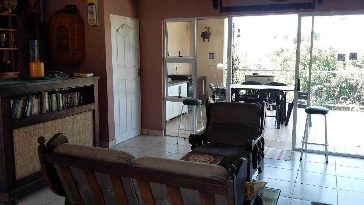 Serendipity Country House Amanzimtoti Bagian luar foto