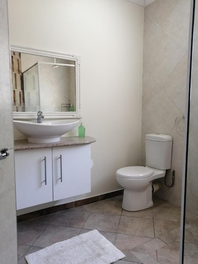 Serendipity Country House Amanzimtoti Bagian luar foto