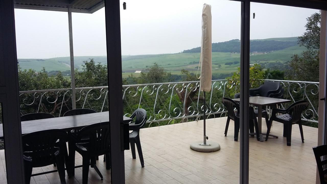 Serendipity Country House Amanzimtoti Bagian luar foto